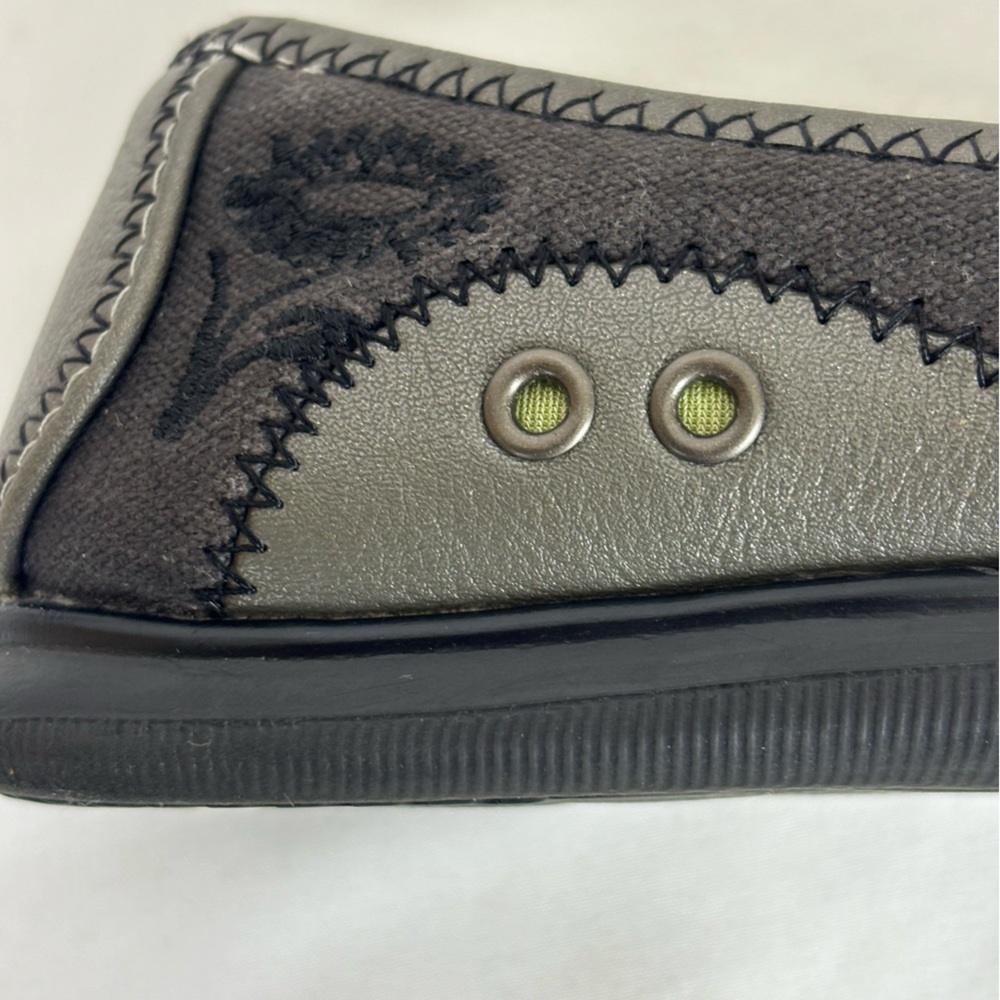 Earth Shoes Vegan Slip On Comfort Loafers Canvas Casual Flats Black Size 6 - Picture 8 of 14